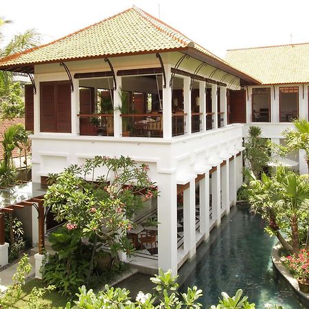 Villa Batavia Kuta Lombok Exteriör bild